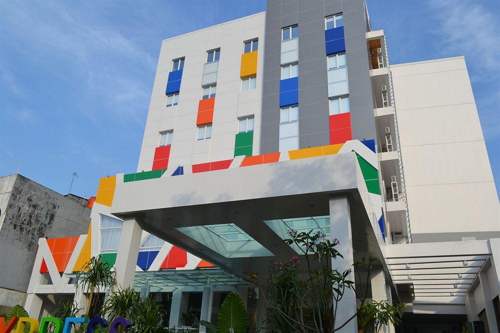 Zuri Express Mangga Dua Hotel Jakarta Eksteriør billede