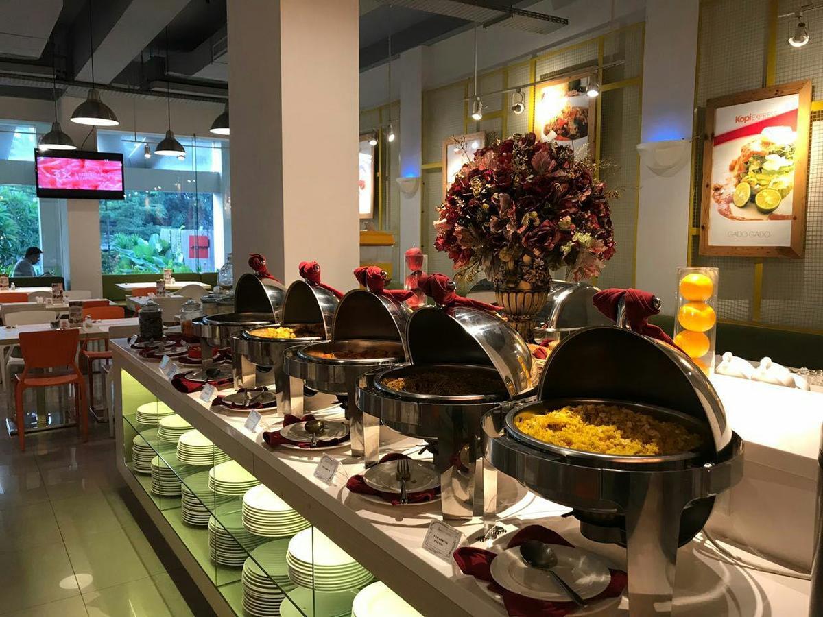 Zuri Express Mangga Dua Hotel Jakarta Eksteriør billede