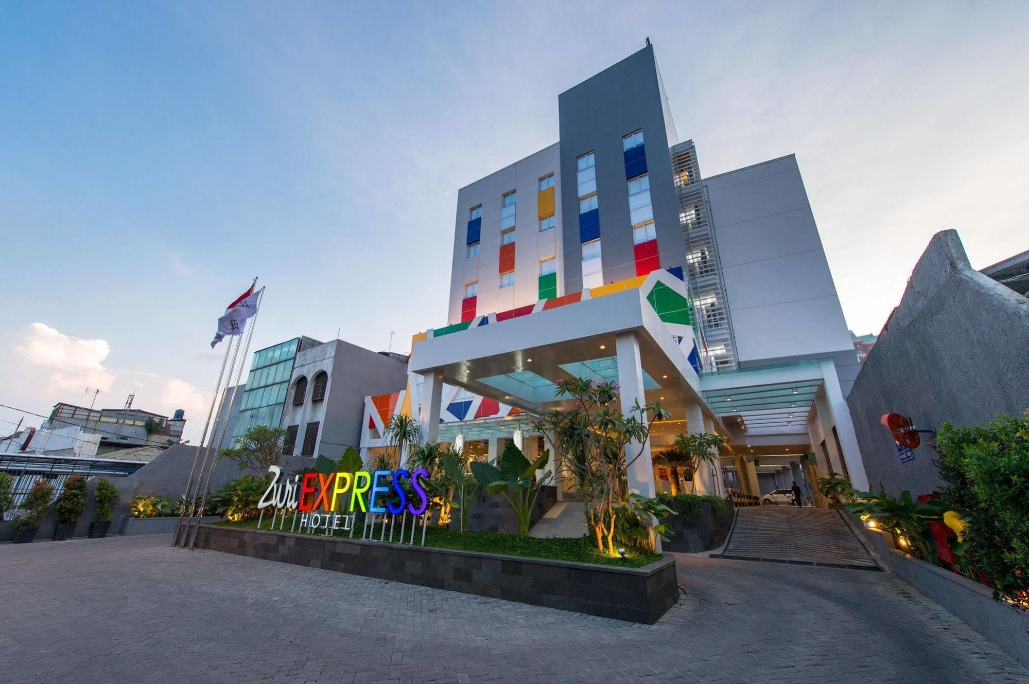 Zuri Express Mangga Dua Hotel Jakarta Eksteriør billede